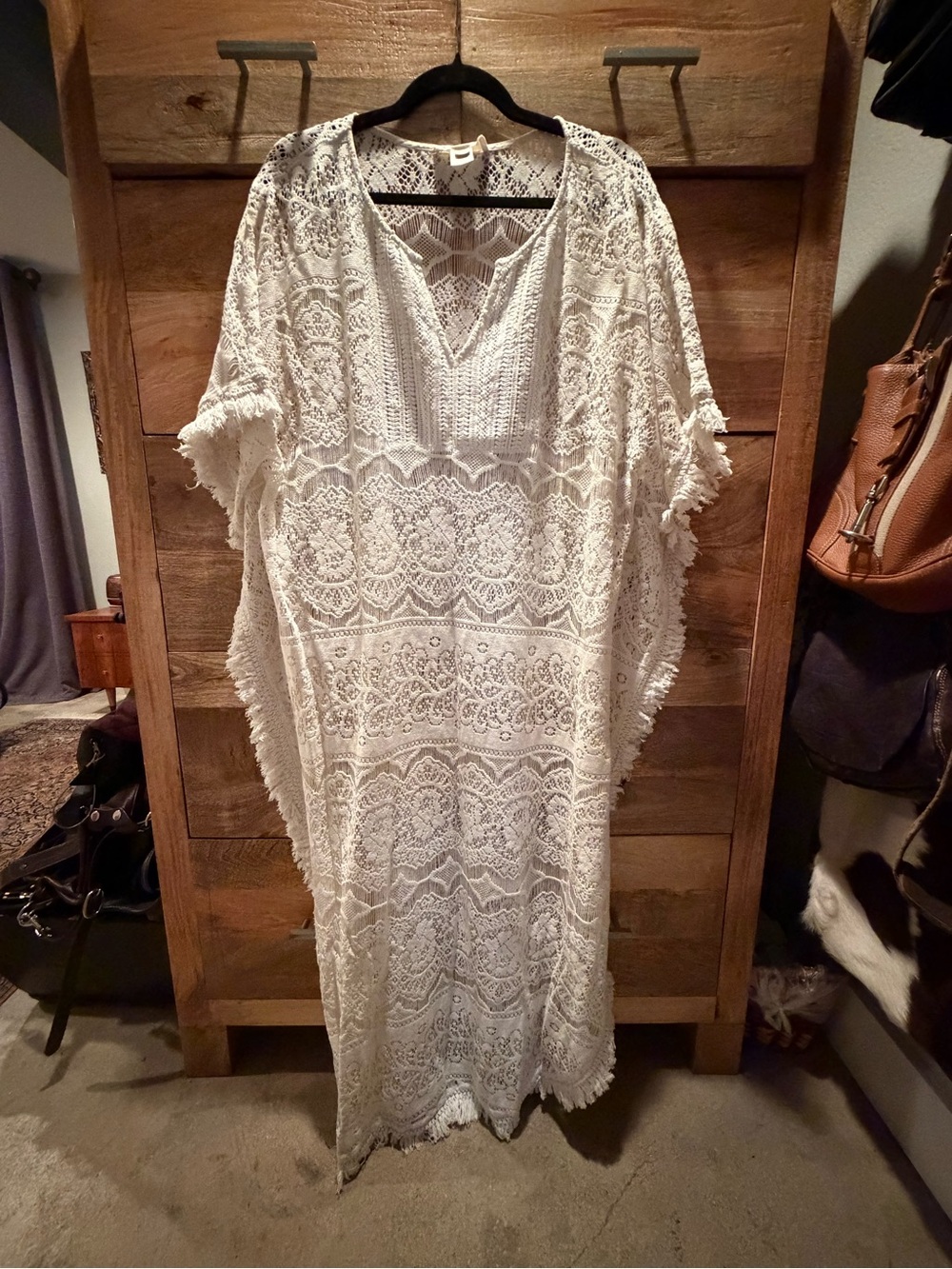 lovestitch White Crochet Lace Maxi Caftan